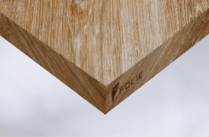 Folie autocolantă Cover Styl Bumpy Oak 122 cm – imitație lemn texturat